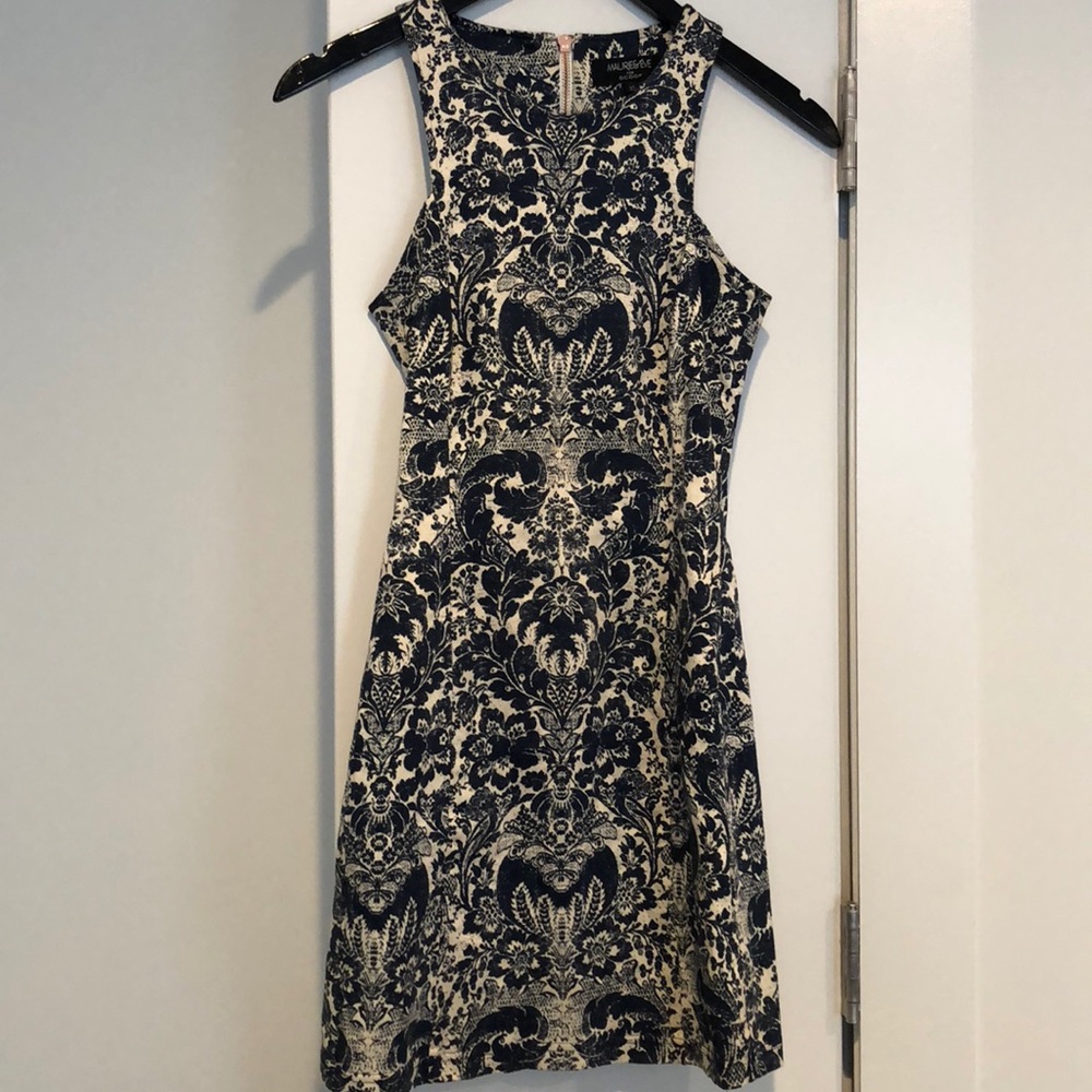 Maurie & Eve Blue and White Paisley Dress XS